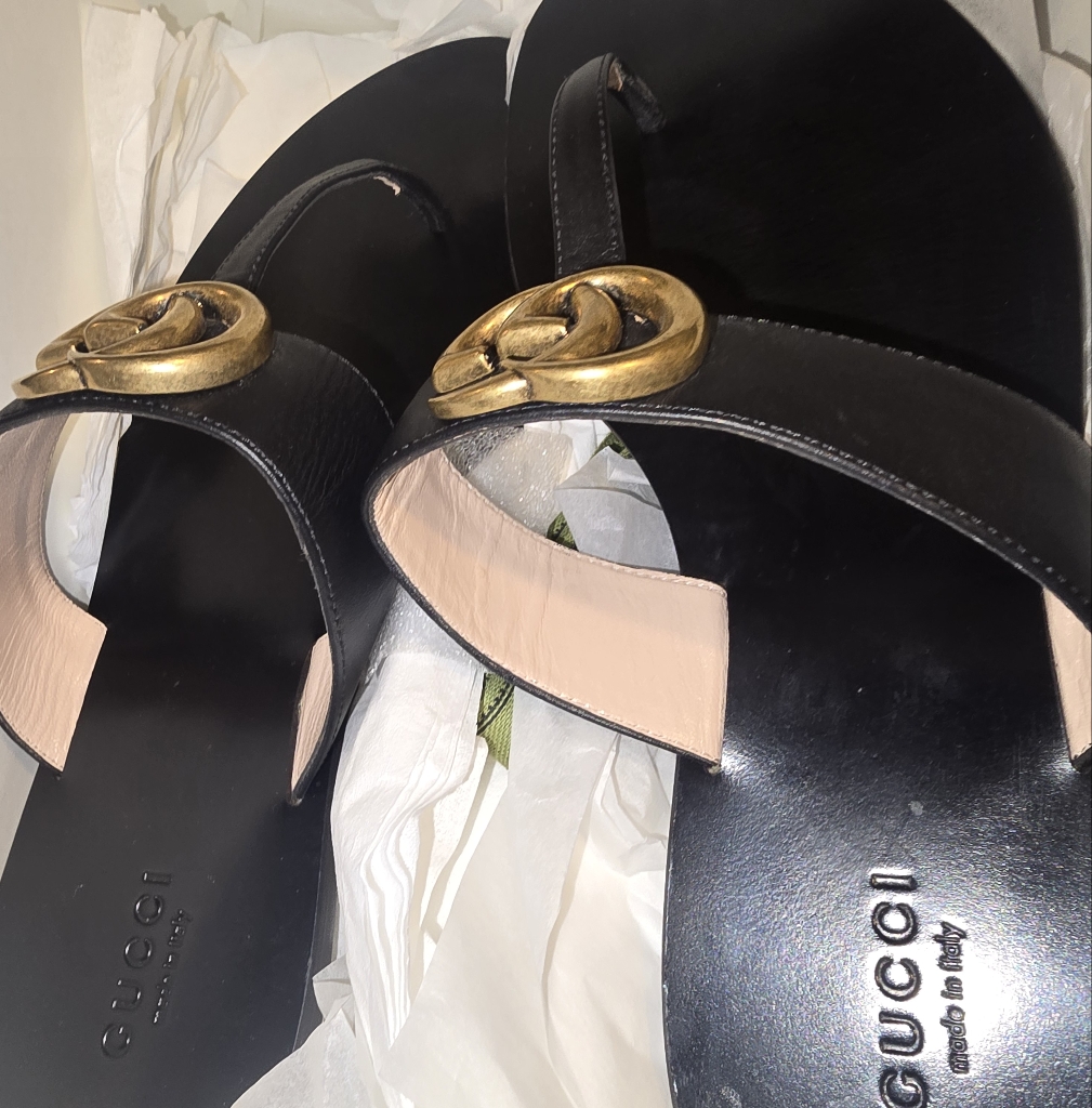 Gucci Thongs 38.5